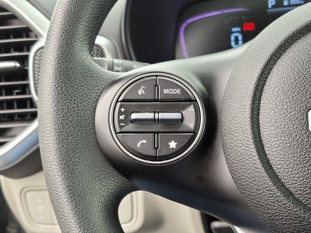 Used 2025 Kia Soul LX FWD image 20