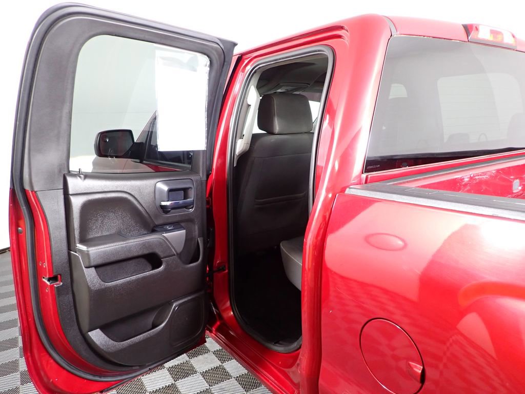 Used 2018 Chevrolet Silverado 1500 LT w/ All Star Edition image 29