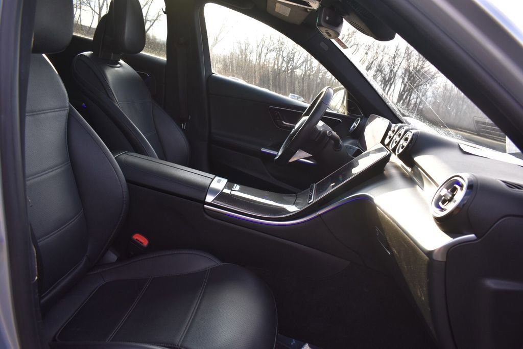 Used 2022 Mercedes-Benz C 300 4MATIC Sedan image 15