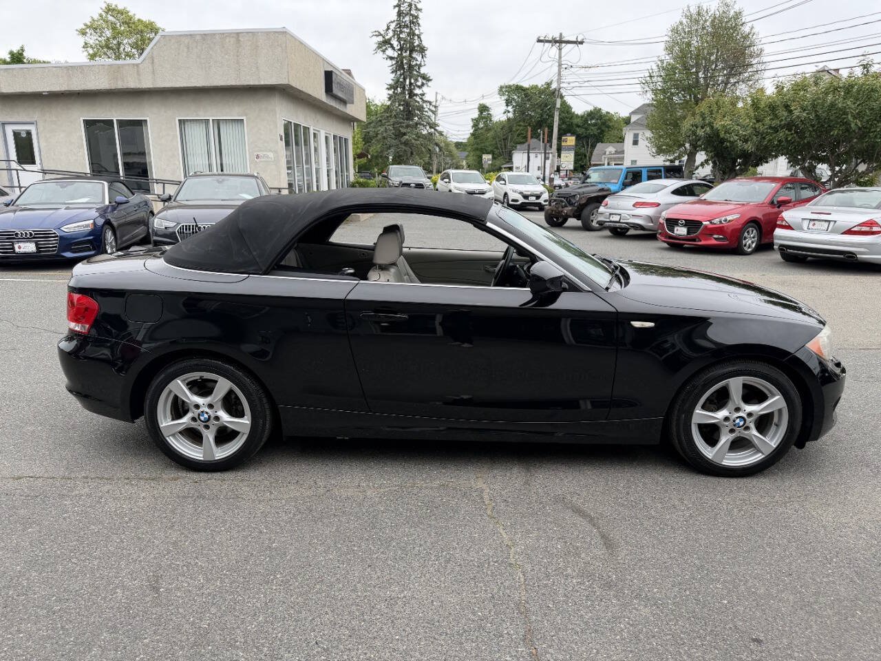 Used 2012 BMW 128i Convertible RWD image 9