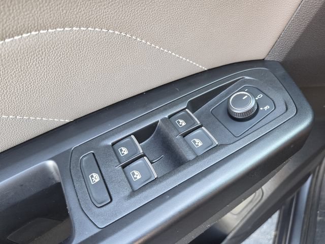 Used 2021 Volkswagen Atlas Cross Sport SE FWD image 10