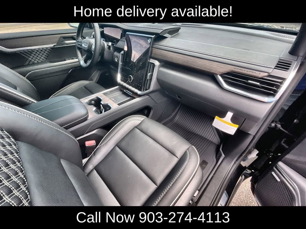 New 2026 GMC Acadia Denali w/ Super Cruise Package image 37