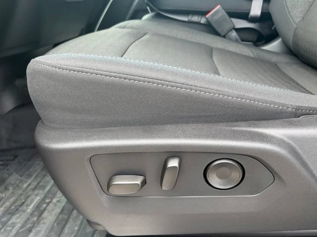 New 2026 Chevrolet Silverado 2500 LT w/ Convenience Package AWD/4WD image 16