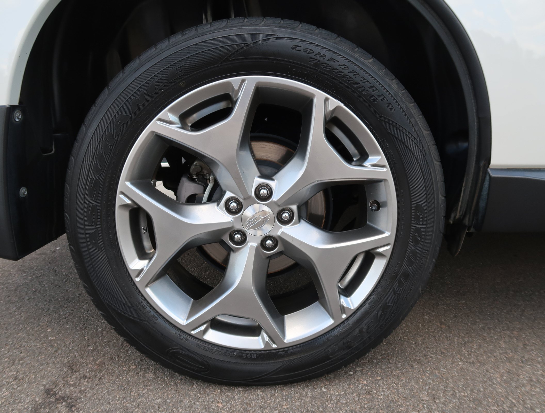 Used 2016 Subaru Forester 2.5i Touring w/ Eyesight & Navigation System AWD/4WD image 44