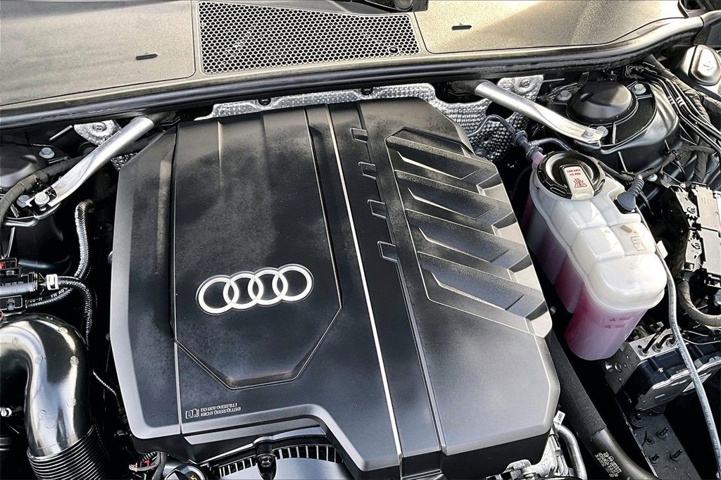 Used 2023 Audi A6 2.0T Premium w/ Convenience Package image 31
