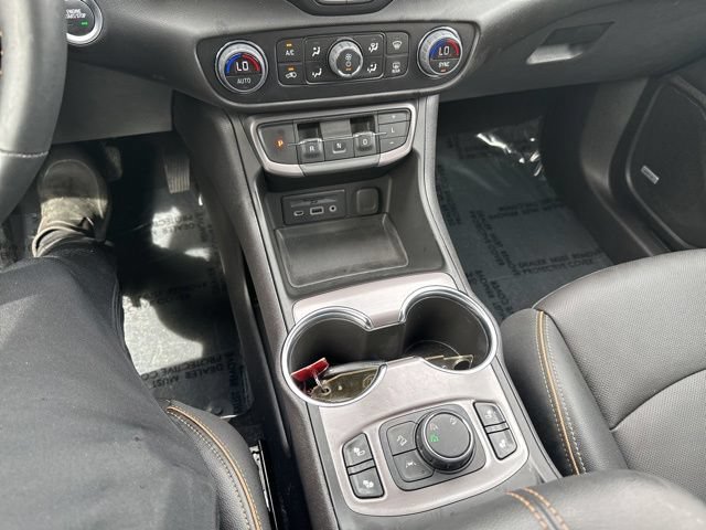 Used 2024 GMC Terrain AT4 w/ Infotainment Package II AWD/4WD image 26
