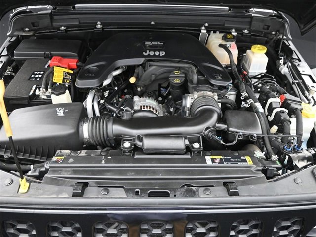 Used 2021 Jeep Gladiator Willys image 22