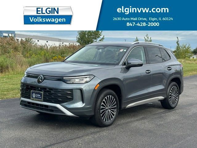 Certified 2025 Volkswagen Tiguan S w/ 18" Wheel Package AWD/4WD image 1