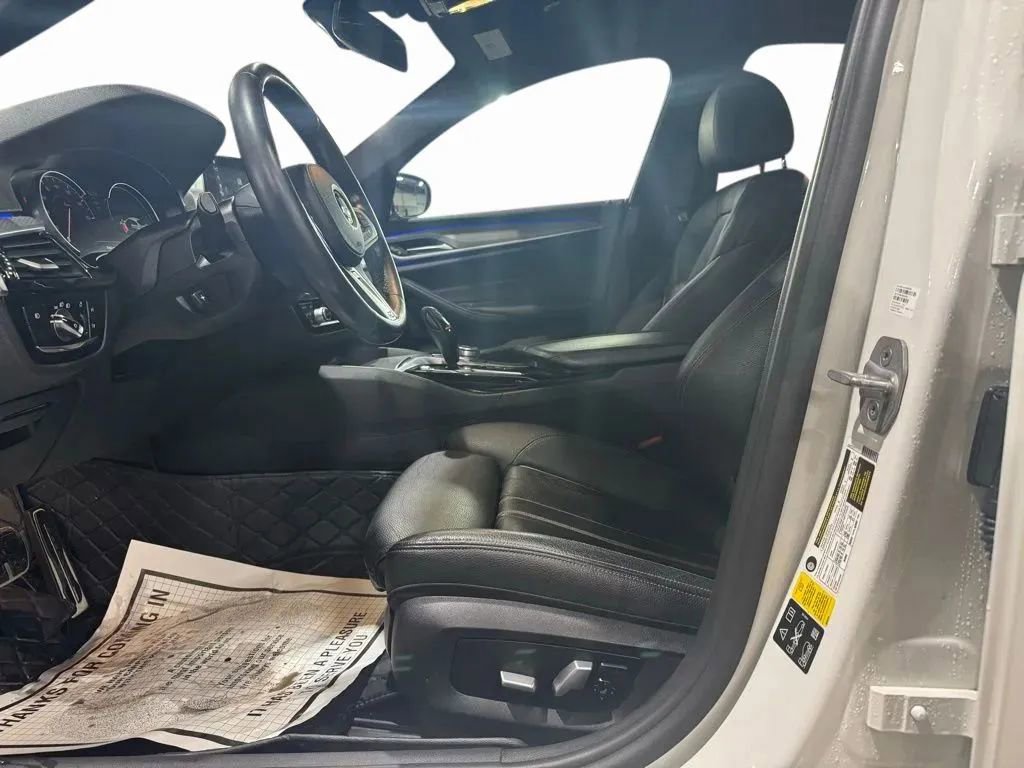 Used 2018 BMW 530i xDrive 530i xDrive image 11