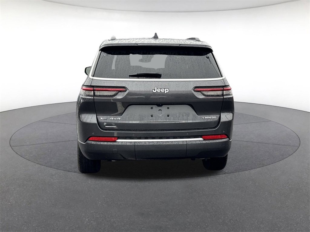 Used 2022 Jeep Grand Cherokee L Laredo w/ Luxury Tech Group I image 4