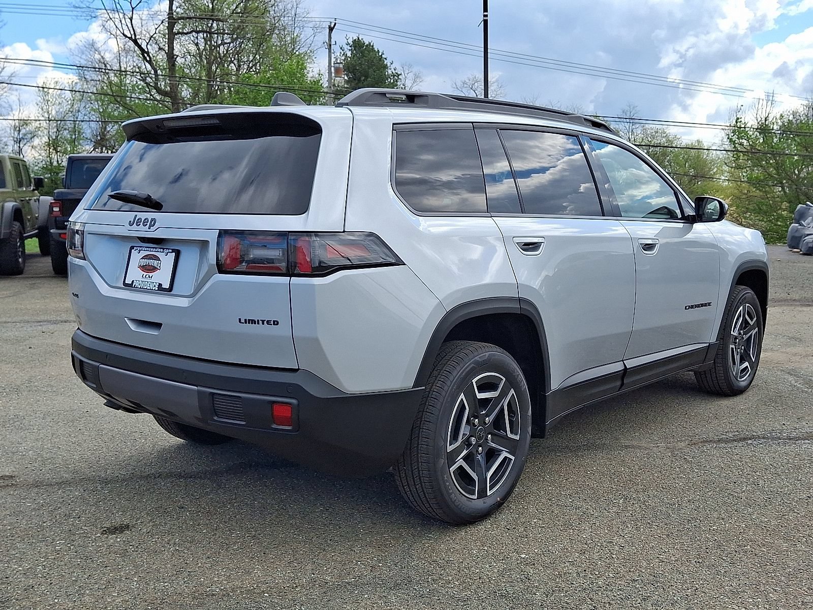 New 2026 Jeep Cherokee Limited AWD/4WD image 4