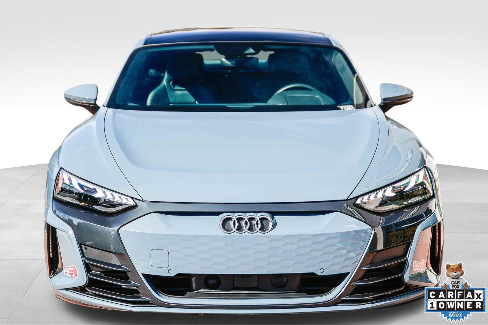 Used 2024 Audi e-tron GT Premium Plus image 2