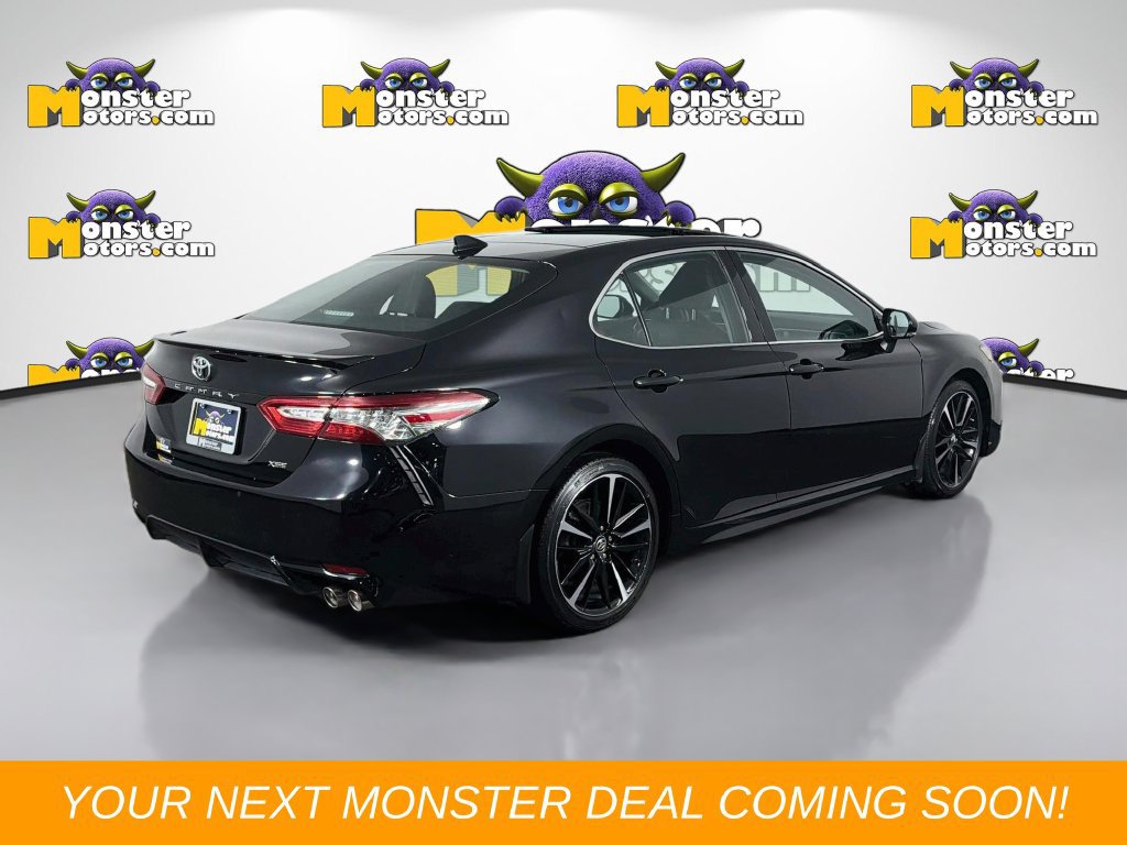 Used 2018 Toyota Camry XSE FWD image 5