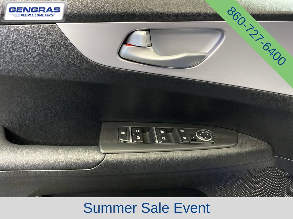 Used 2024 Kia Forte LXS FWD image 12