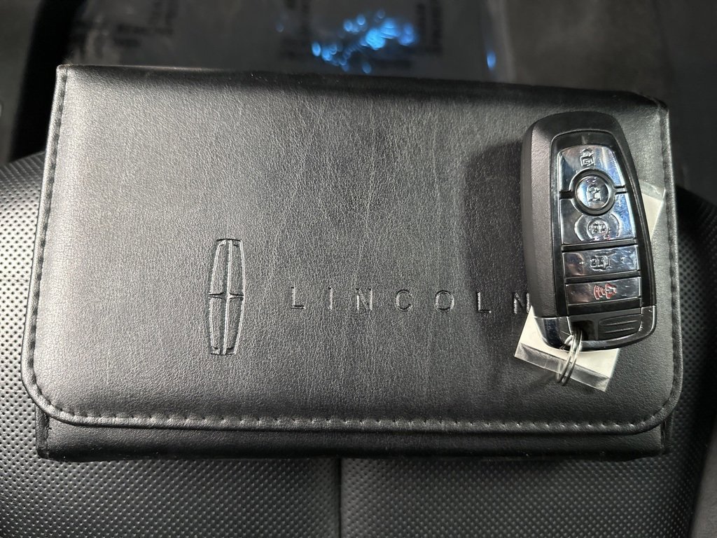 Used 2023 Lincoln Aviator Reserve w/ Equipment Group 201A image 54