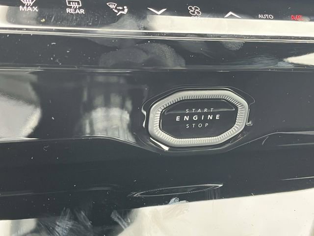 New 2026 Jeep Grand Cherokee L Limited image 32