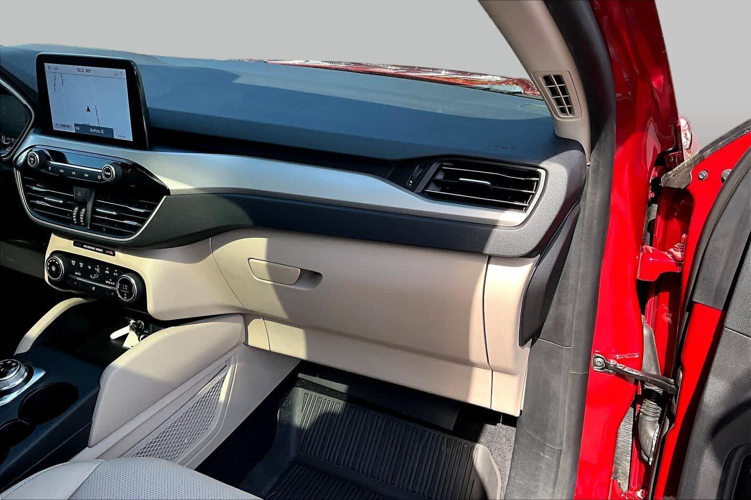 Used 2020 Ford Escape SEL FWD image 19