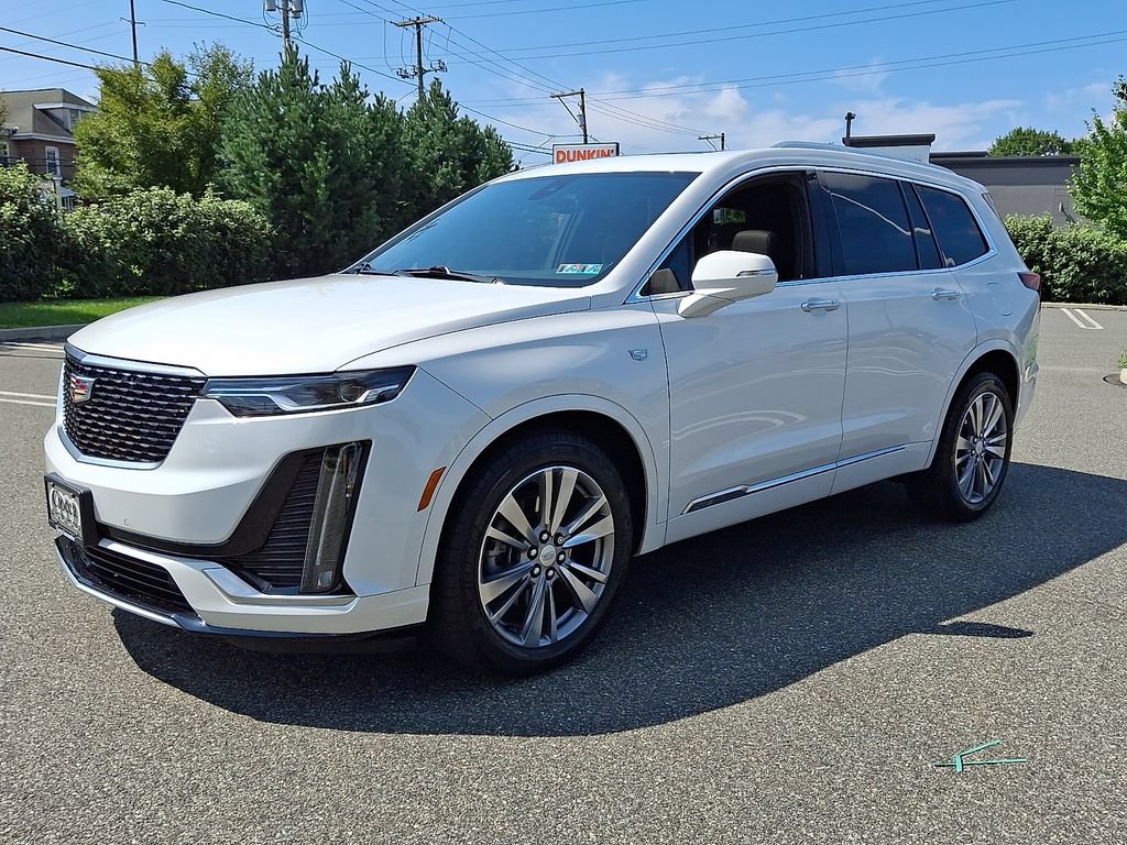 Used 2024 Cadillac XT6 Premium Luxury AWD/4WD image 6