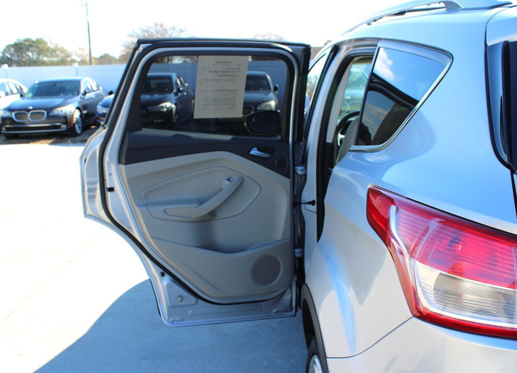 Used 2014 Ford Escape Titanium image 30