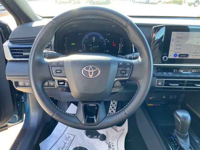 Certified 2025 Toyota Camry SE image 5