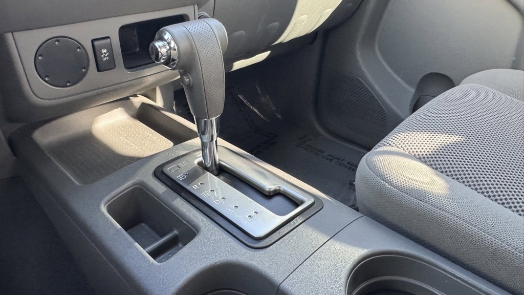 Used 2019 Nissan Frontier SV image 24