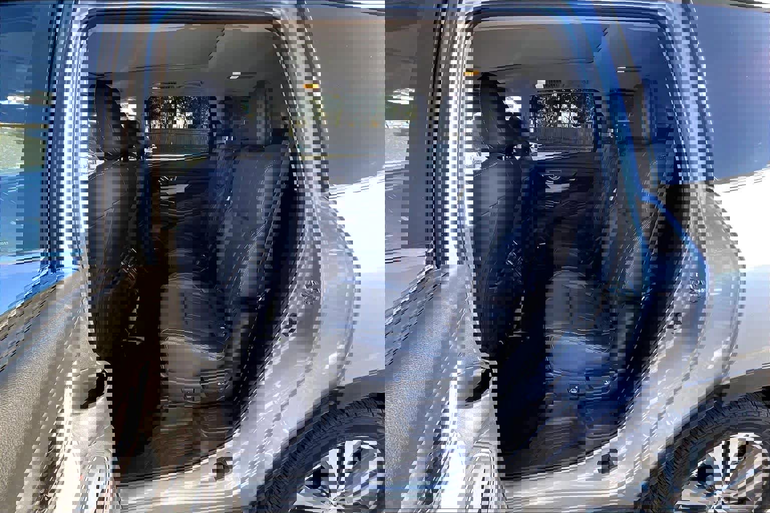 Used 2021 Subaru Ascent Limited w/ Technology Package image 29