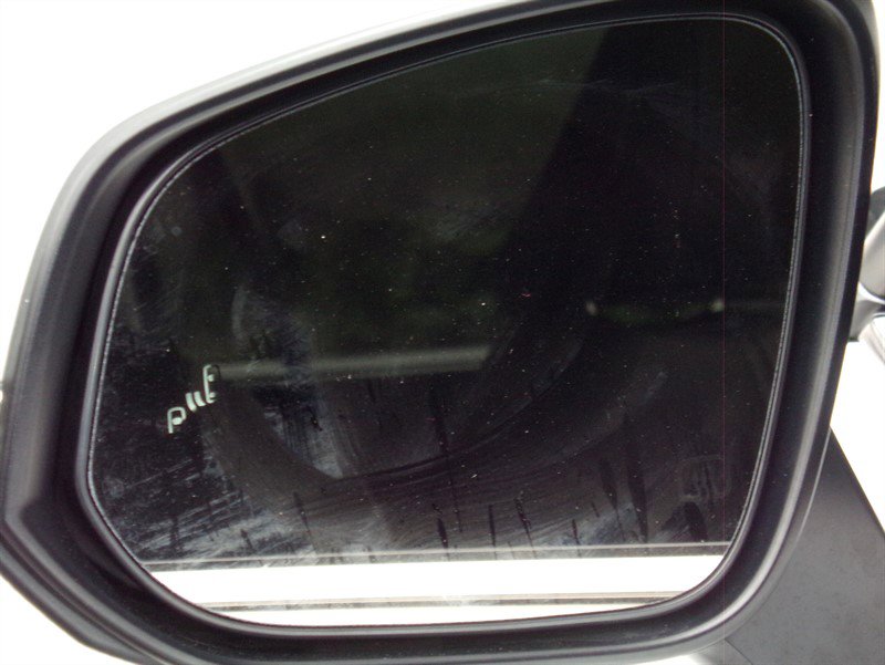 Used 2022 Toyota Highlander XLE image 12