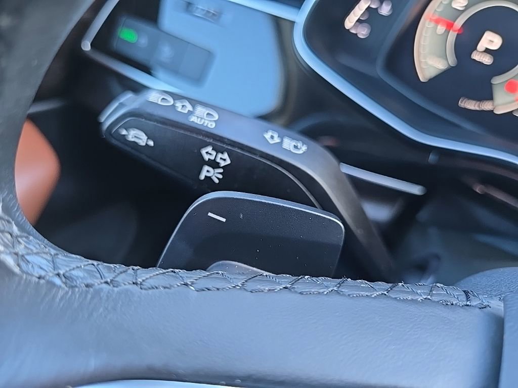 Used 2022 Audi Q7 2.0T Premium Plus w/ Premium Plus Package image 43