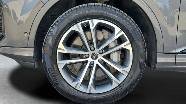 Used 2025 Audi Q7 2.0T Premium Plus AWD/4WD image 61