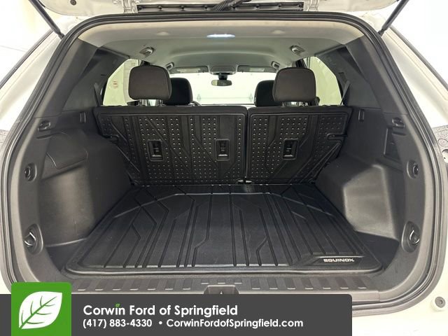 Used 2023 Chevrolet Equinox LT w/ LPO, Floor Liner Package image 16
