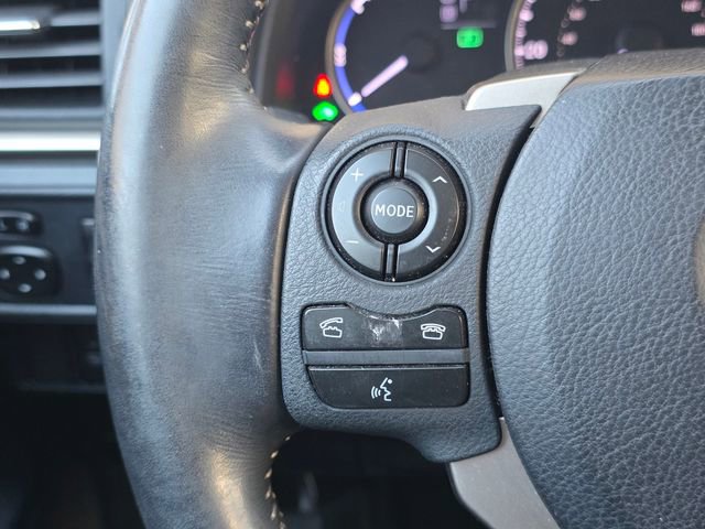 Used 2017 Lexus CT 200h w/ Seat Comfort Package image 31
