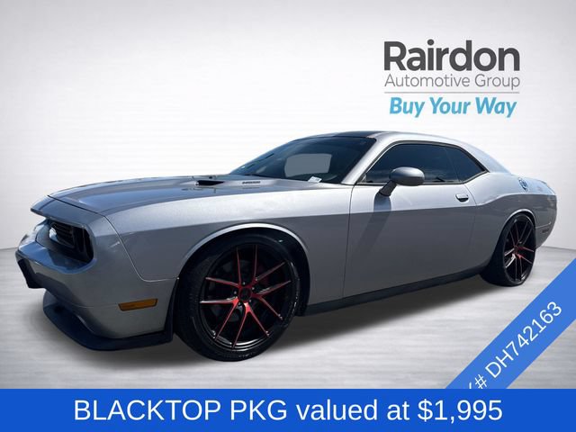 Used 2013 Dodge Challenger R/T Plus RWD image 3
