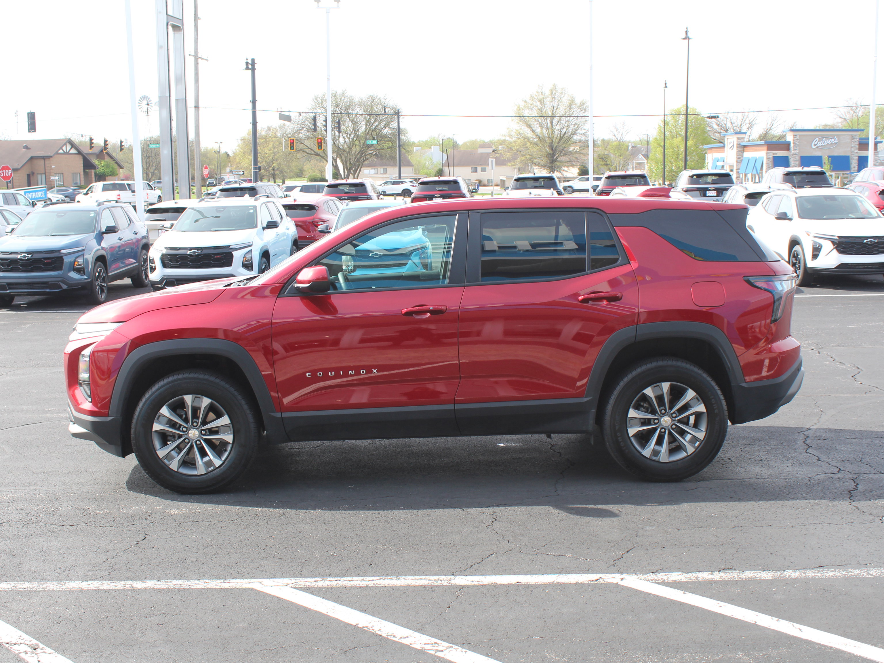 New 2026 Chevrolet Equinox LT FWD image 7