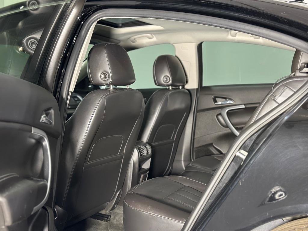 Used 2012 Buick Regal Premium FWD image 13