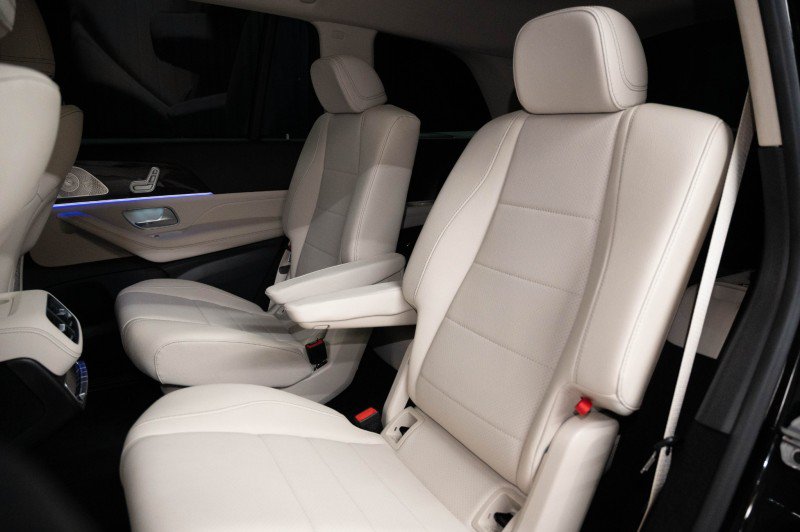 Certified 2026 Mercedes-Benz GLS 450 4MATIC image 14