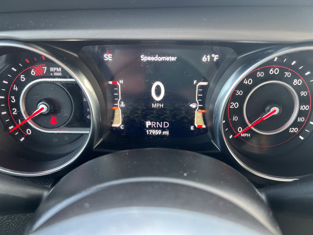 Used 2022 Jeep Wrangler Rubicon w/ Cold Weather Group image 14