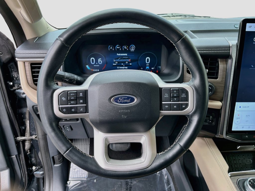 Used 2024 Ford Expedition Limited RWD image 18