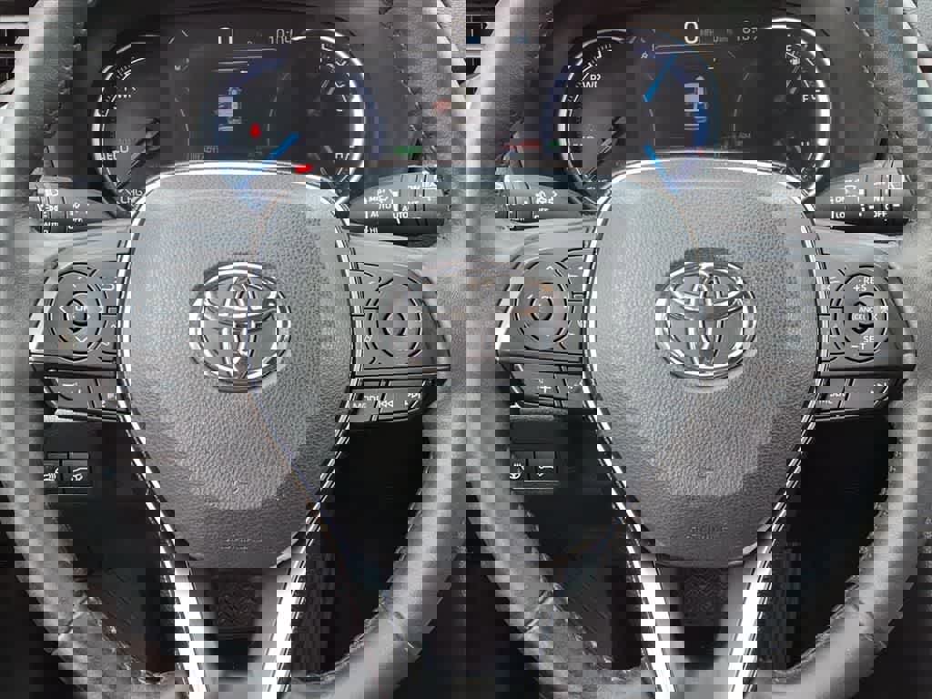 Used 2021 Toyota RAV4 XSE image 16