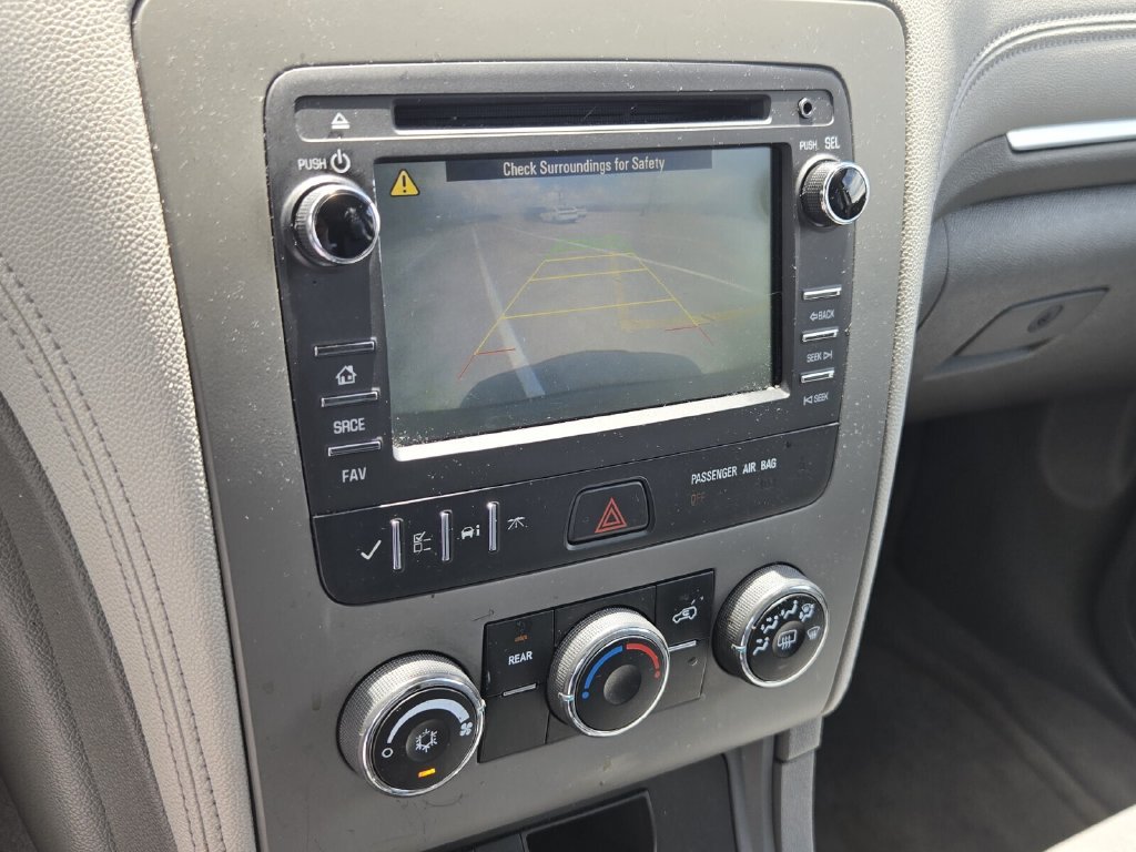 Used 2017 Chevrolet Traverse LS FWD image 21