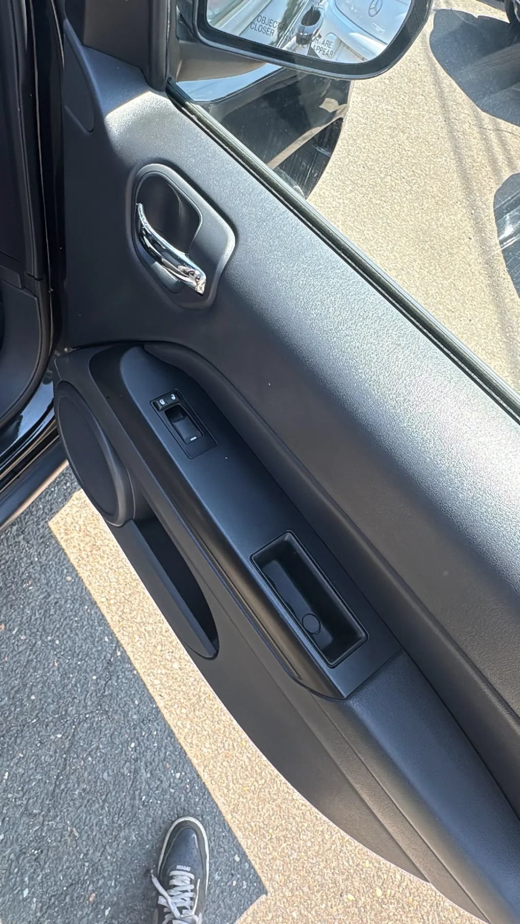 Used 2012 Jeep Compass Sport FWD image 23