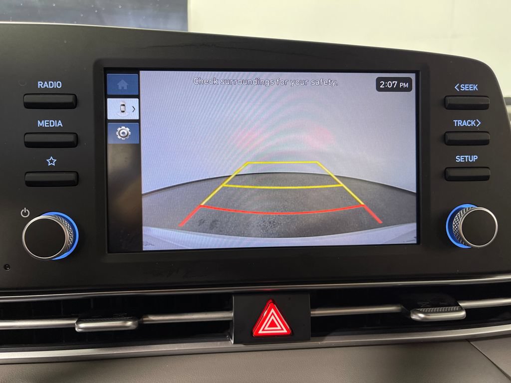 Certified 2025 Hyundai Elantra Sport FWD image 23