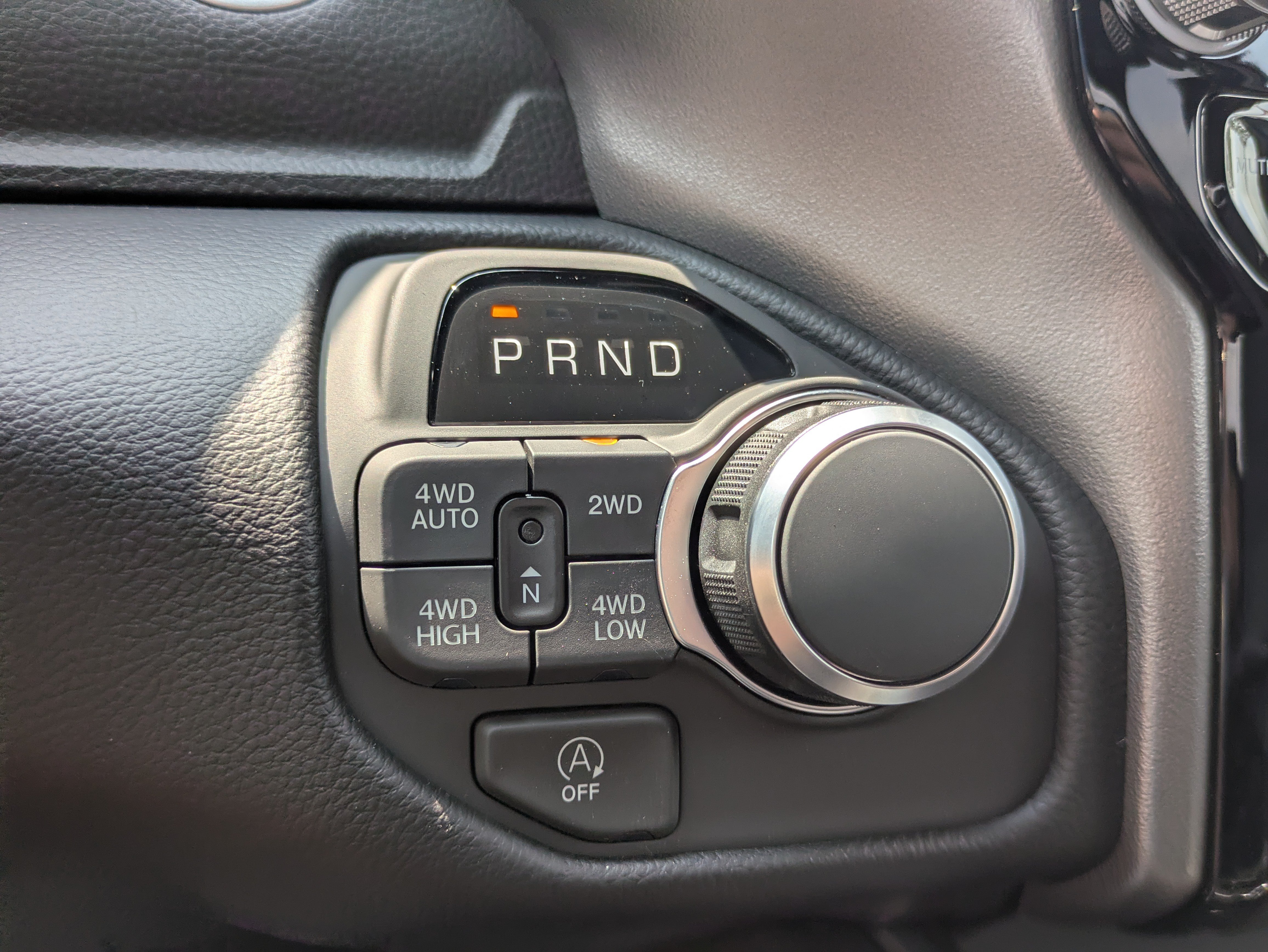 New 2026 RAM 1500 Big Horn AWD/4WD image 17