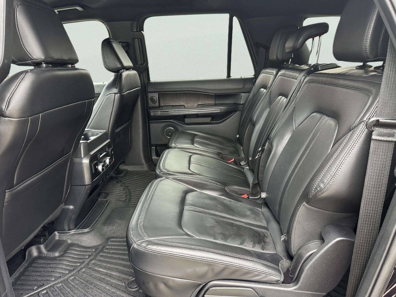 Used 2021 Ford Expedition Max Limited RWD image 10