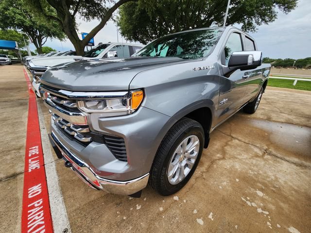 Used 2025 Chevrolet Silverado 1500 LTZ w/ LTZ Premium Texas Edition RWD image 3