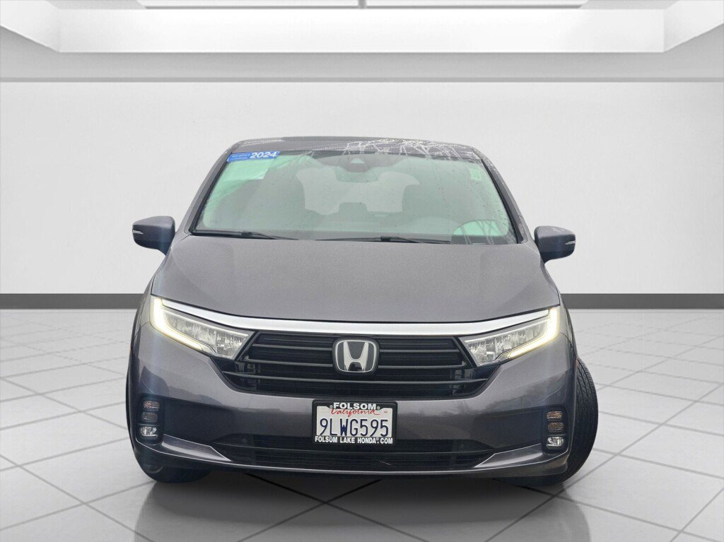 Certified 2024 Honda Odyssey EX-L image 2