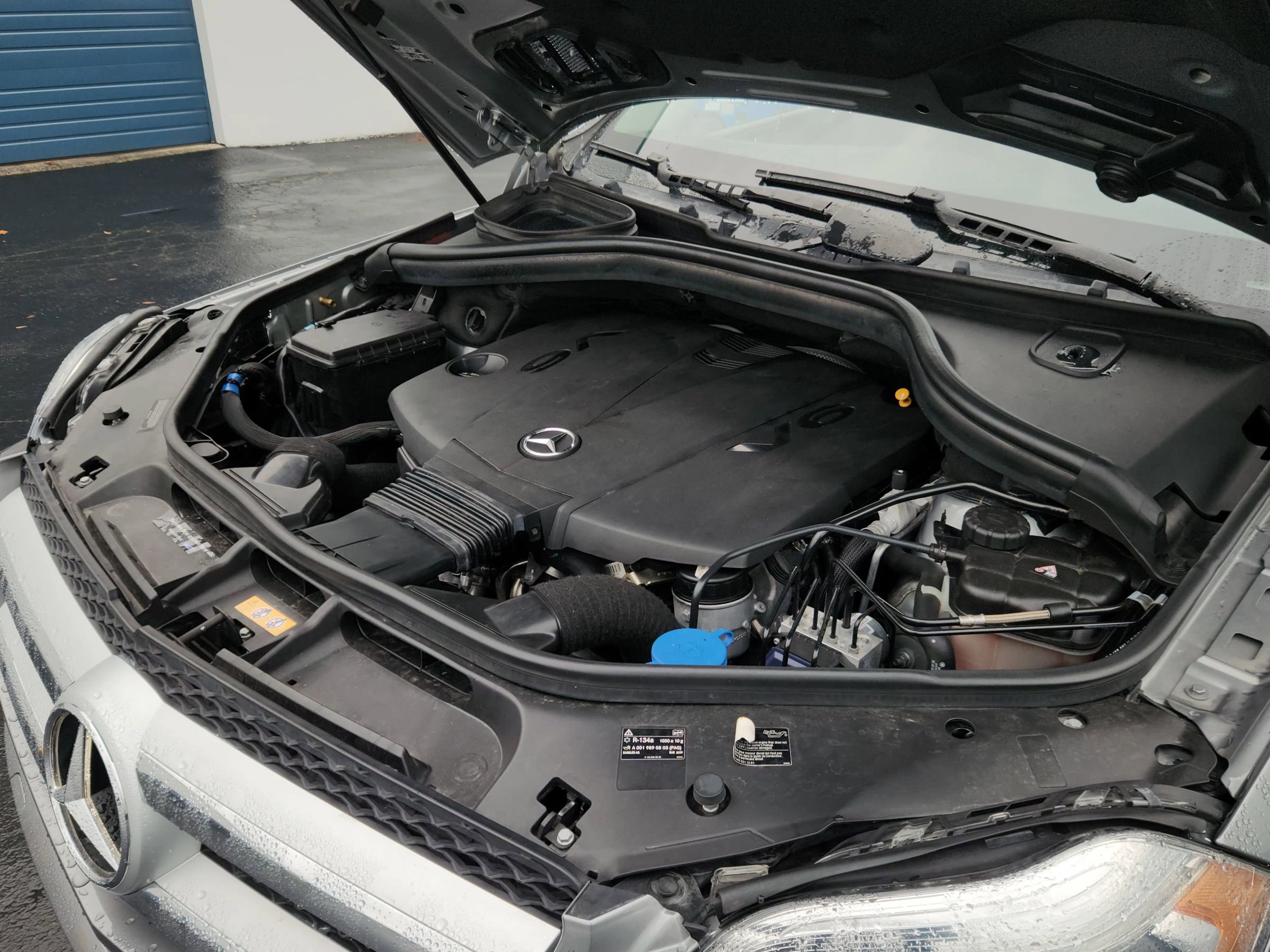 Used 2016 Mercedes-Benz GL 320 BlueTEC 4MATIC w/ Premium I Package image 22