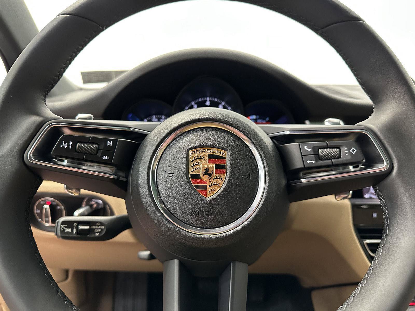 New 2026 Porsche Macan AWD/4WD image 25