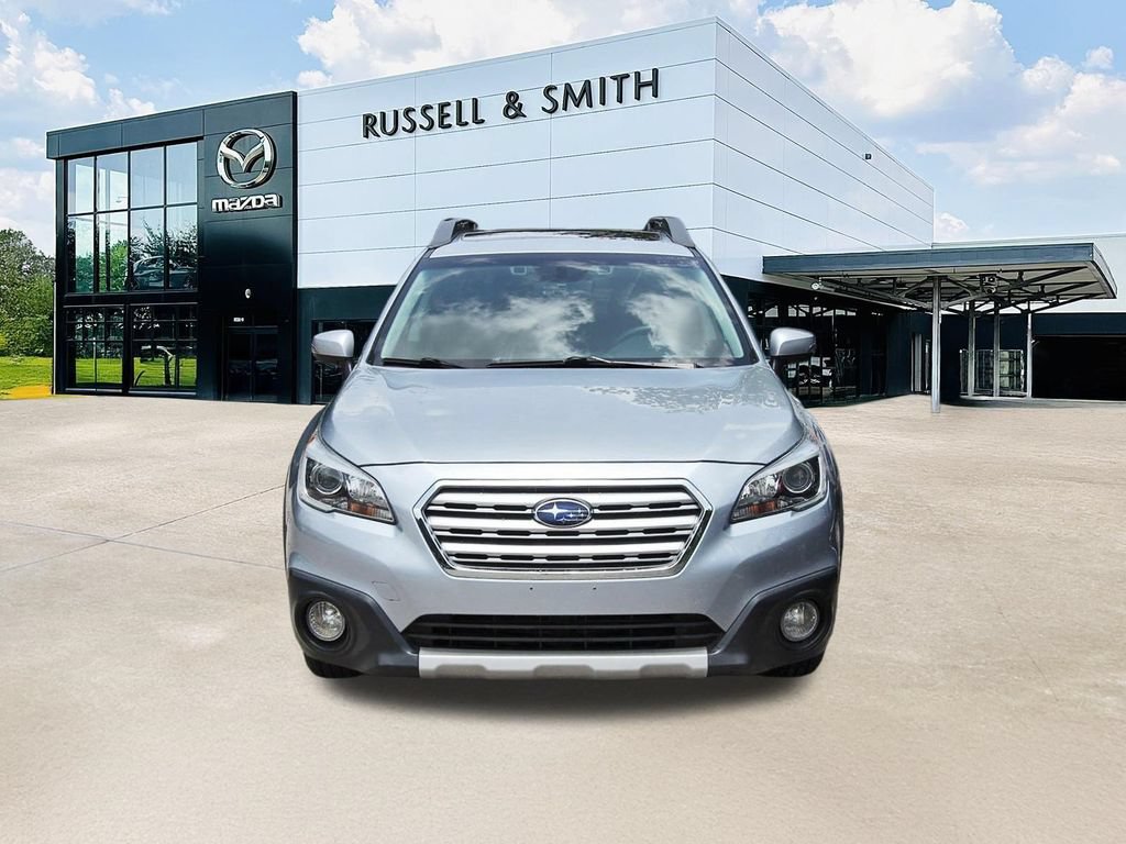 Used 2017 Subaru Outback 2.5i Limited AWD/4WD image 2