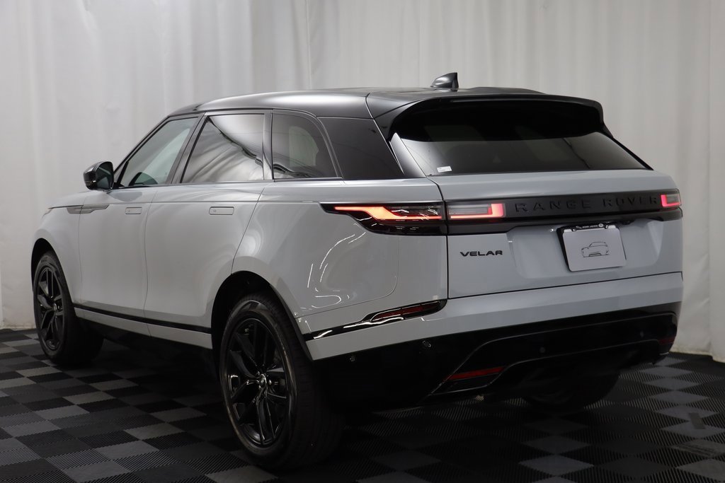 New 2026 Land Rover Range Rover Velar Dynamic SE image 16