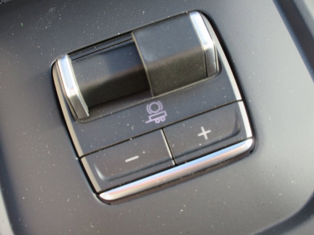 New 2026 GMC Sierra 3500 Denali w/ Denali Reserve Package image 21